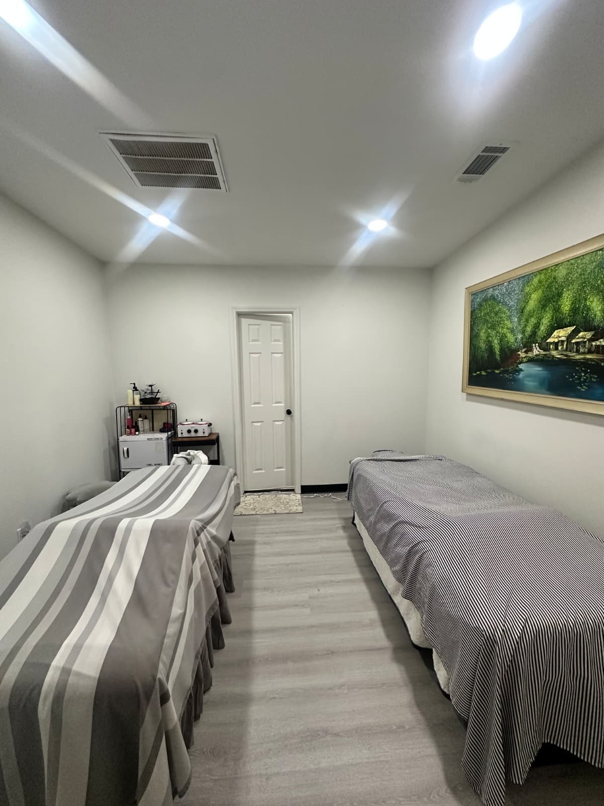 Couples massage room